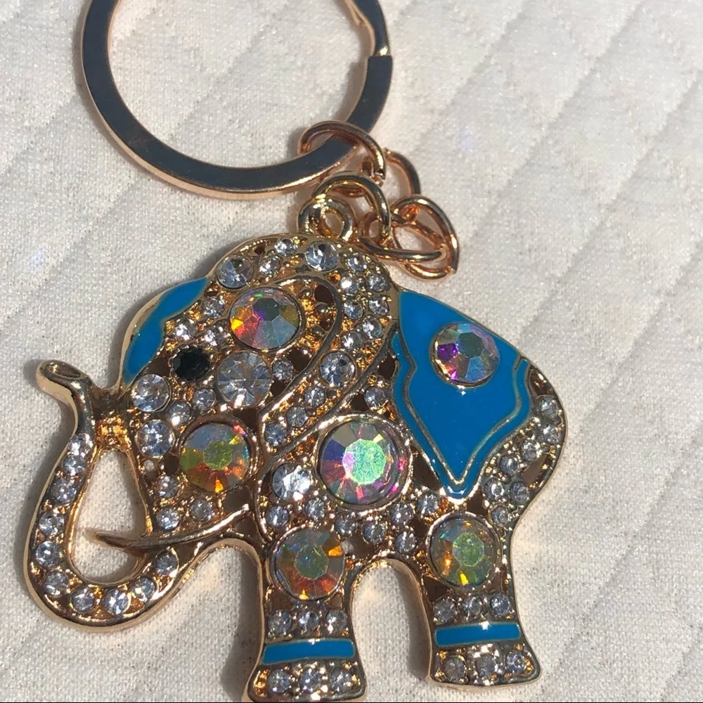 Beautiful lightweight sparkly elephant keychain 💙🐘🤍 - Picture 7 of 7